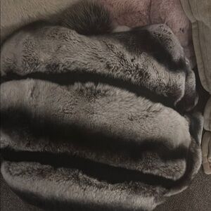 Luxurious Faux Fur Coat in Gray and Black